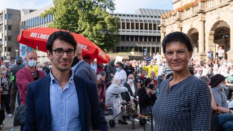 Sahra_Wagenknecht-und-Onur_Ocak.jpg